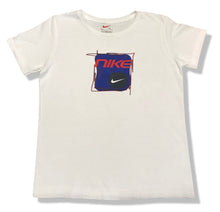 Load image into Gallery viewer, Nike Vintage T-Shirt late 90’s - Women (XL)
