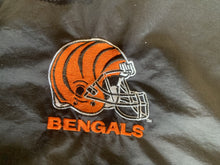 Load image into Gallery viewer, Cincinnati Bengals Vintage Starter Jacket - Adult (L)
